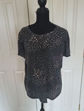 torrid Black Short Sleeve Tee with Pink and Blue Floral Dots
